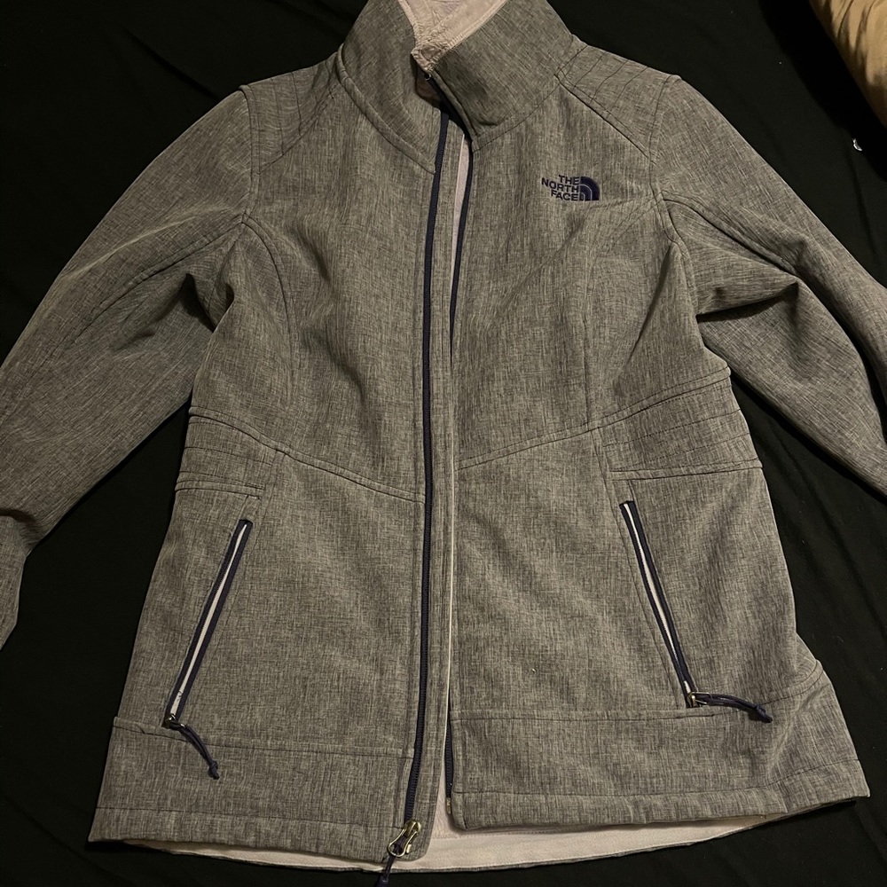 Northface windwall jacket size medium